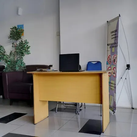 Oyo Life 93855 Apartement The Jarrdin By Apt Property
